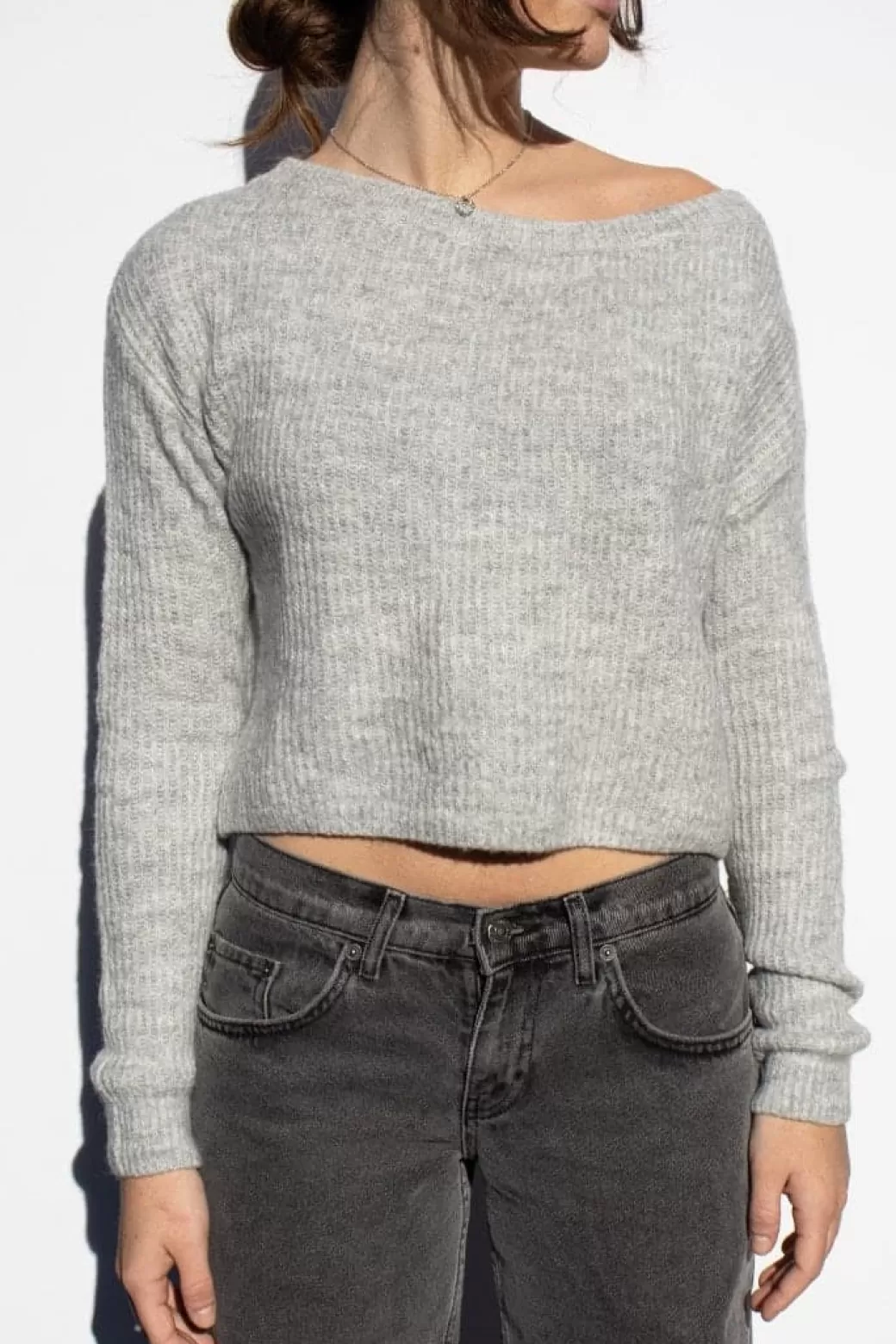 Subdued Boat neck sweater< Jerséis