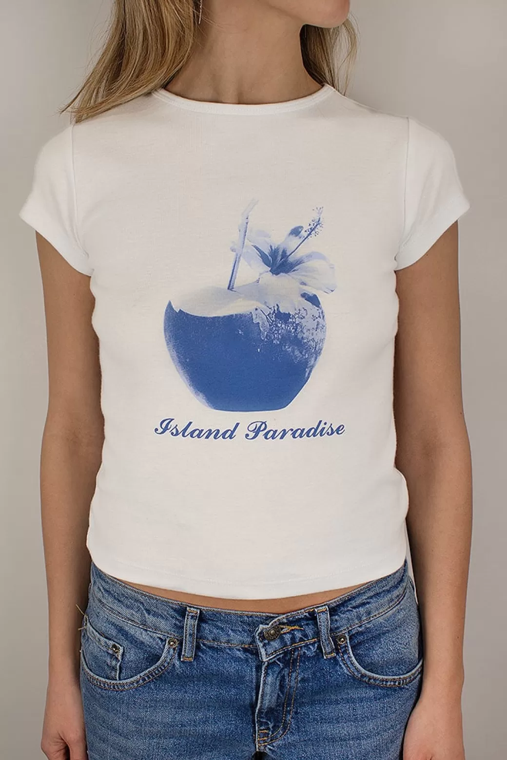 Subdued Camiseta Island Paradise< Graphics