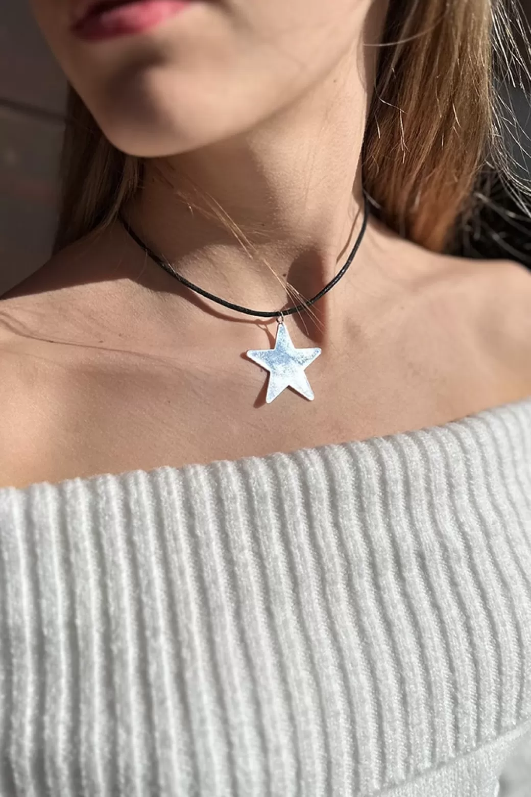 Subdued Collar Star< Accesorios