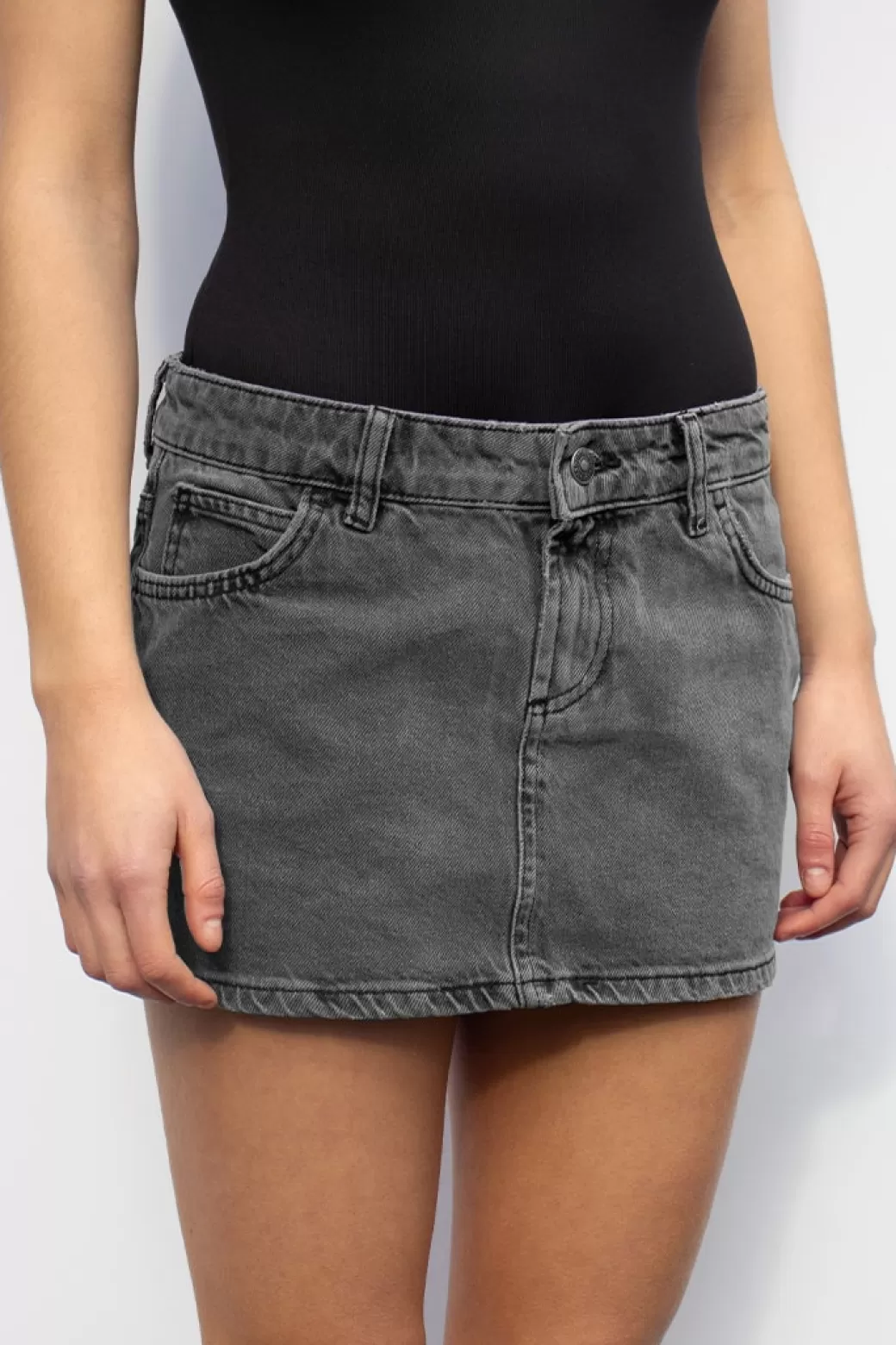 Subdued Mini falda low waist< Faldas